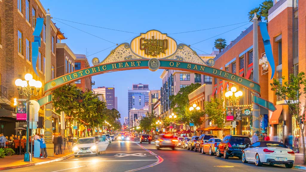 Gaslamp Quarter Walking Tours